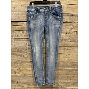 Rewind Women's Skinny Blue Jeans Embroidered Pockets Size 5 Light Wash Denim